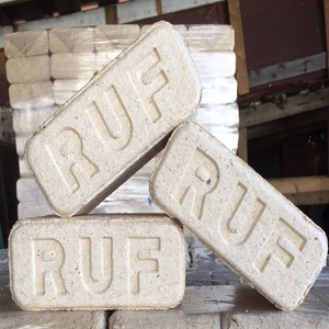 Briquetas de Leña Pini Kay de Calidad para Calefacción, Briquetas RUF de Primera Calidad, Mejor Oferta - Product Image 6