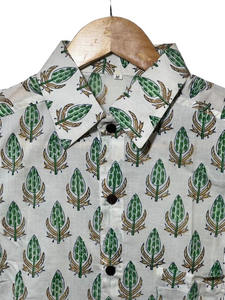 Camisa de Manga Larga Eco Premium 100% Algodón para Hombre, Estampado Floral Hecho a Mano |   Estampado con Tintes Naturales |   Exportador India - Product Image 5