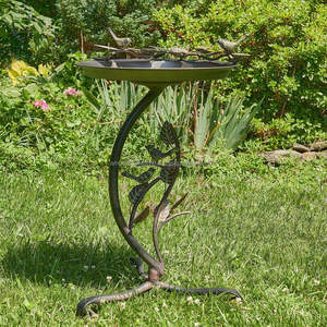 Baño para pájaros de metal ornamentado, comedero de agua para jardín exterior, recipiente de hierro decorativo, resistente al óxido, diseño artístico. - Product Image 3