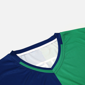 Ensembles d'uniformes de football personnalisés de haute qualité, imprimés par transfert thermique, anti-bactériens, à séchage rapide, confortables, lavables, pour l'entraînement - Product Image 5