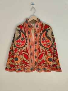 Veste courte en velours brodée Suzani, style indien, faite à la main, unisexe, cadeau pour demoiselle d'honneur, veste d'hiver, veste pour femme - Product Image 3