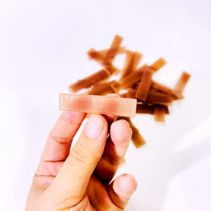 Quan Chi 2025 patchs en caoutchouc/silicone personnalisés nouvelle technologie Vietnam fabricant usine pour chaussures/sacs/vêtements/vêtements - Product Image 1