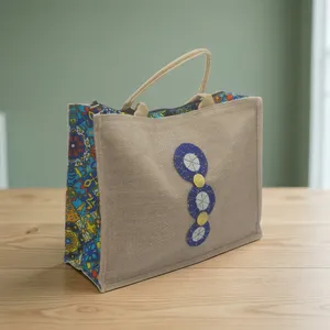 Sac de courses en jute rayé, fourre-tout durable pour pique-niques et sorties en plein air, disponible au prix d'exportation - Product Image 4