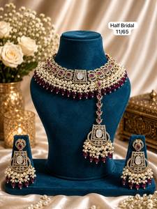 Parure de collier et boucles d'oreilles ethniques Kundan de mariage haut de gamme, plaqué or antique, en alliage de zinc et pierres de zircon, pour femme - Product Image 4