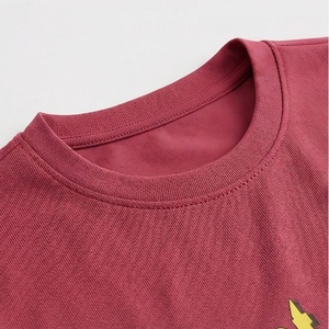 Conjunto de 2 Piezas para Mujer, Camiseta de Manga Corta y Pantalones Cortos Rojos con Estampado de Pulpo, Cuello Redondo, Ropa Casual de Primavera/Verano, Tejido de Algodón - Product Image 4
