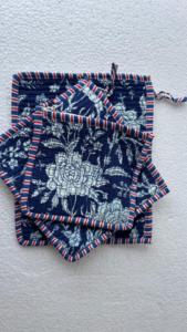 Pochette matelassée imprimée au bloc de qualité supérieure, sac de maquillage artisanal, trousse de voyage pour organisateur, grande capacité, cadeau écoresponsable - Product Image 4