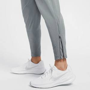 กางเกงวิ่งผู้ชาย โพลีเอสเตอร์ 100% เป็นมิตรกับสิ่งแวดล้อม แห้งเร็ว ระบายอากาศดี สีพื้น - Product Image 3