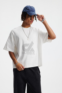 T-shirt personnalisé pour homme, style streetwear, col rond, imprimé par sublimation, séchage rapide, respirant, 100% coton, 180 grammes, coupe classique, manches courtes - Product Image 2