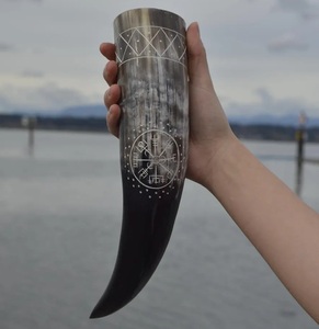 Cuerno para beber de diseño de lujo, de la mejor calidad, con tallado estilo vikingo, seguro para alimentos, técnica de pulido, a bajo precio. - Product Image 6