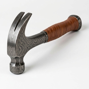 Marteau en acier de Damas, artisanat fait main, motif décoratif, acier forgé de qualité supérieure, tête métallique, pièce de collection - Product Image 3