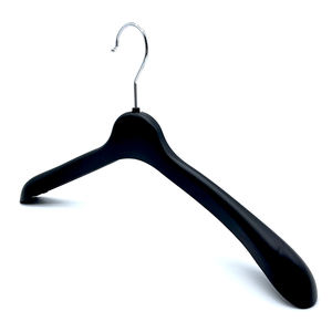 Cintres en plastique noir de qualité supérieure, fabricant en gros de cintres pour vêtements, cintres en plastique avec logo imprimé - Product Image 1