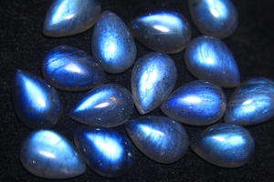 Natural Labradorite Gemstone Cabochon Blue Flashy Pear Cut Cabochon Blue <b>Fire</b> Effect for Jewelry Making - Product Image 4