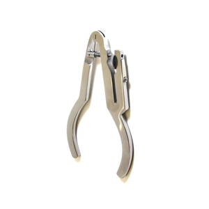 Pince à perforer manuelle en acier inoxydable pour barrage dentaire, endodontique et chirurgical, type Ainsworth, disponible en plusieurs types - Product Image 1