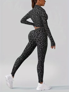 Conjunto Deportivo de 2 Piezas para Mujer: Top de Gimnasio de Punto Circular y Leggings de Entrenamiento de Cintura Alta Elásticos de Alto Rendimiento - Product Image 5
