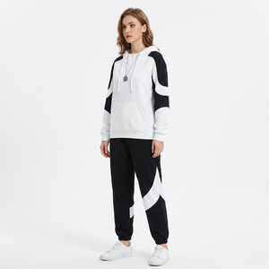 Conjunto Deportivo para Hombre con Bloques de Color, Sudadera con Capucha y Pantalones con Cordón, Estilo Casual, Transpirable, 100% Poliéster, para Otoño - Product Image 6