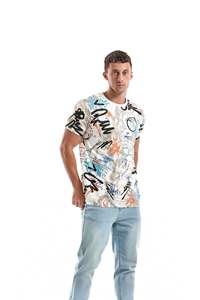 Nueva Llegada: Camiseta de Hombre de Tela Terry Resistente, Sublimación de Alta Calidad, Logotipo Personalizado a Color, Antiarrugas, Secado Rápido, Estilo Casual - Product Image 4