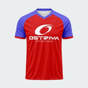 เสื้อฟุตบอลสีขาวแบบซับลิเมชั่นสำหรับผู้ชาย Ostriya International คอวี แขนสั้น ระบายอากาศได้ดี ผลิตจากโพลีเอสเตอร์ เหมาะสำหรับทีม ขายส่ง - Product Image 4