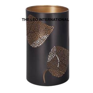 Porte-bougie décoratif de style européen pour la maison, en acier inoxydable et béton, forme ronde unique. - Product Image 1