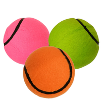 2023 nouveau caoutchouc couineur de balle de Tennis avec logo personnalisé avec sifflet à l'intérieur en tissu feutre pour le jeu de chiot anti-stress