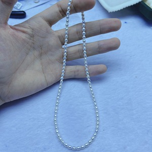 Collar Pequeño de Perlas AK Aurora Naturales de Agua Dulce de 4 mm para Mujer, Cadena Fina con Perlas de Arroz, Estilo Clavícula - Product Image 3