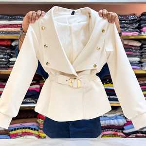 Manteau trench élégant pour femme avec ceinture, manches lanternes, col cranté, taille ajustée, doublure en satin, style bureau, peplum décontracté - Product Image 3