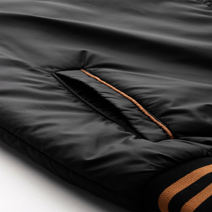 Blouson matelassé noir personnalisé OEM 2026 de haute qualité pour homme, chaud et épais, idéal pour l'extérieur, personnalisable OEM - Product Image 4