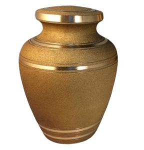 Urna Funeraria de Metal para Cenizas de Adultos, Acabado Mate Pulido en Latón, Estilo Americano/Europeo - Product Image 1