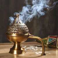 Brûleur à loban en laiton artisanal : Porte-encens Dhoop Dani pour l'aromathérapie à domicile et au temple, parfum d'intérieur et idéal pour offrir.