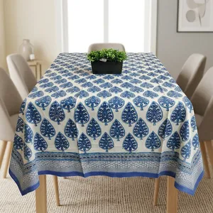 Nappe carrée en coton avec motif végétal bleu imprimé à la main, design minimaliste pour la décoration intérieure, lavable, tissage artisanal - Product Image 3