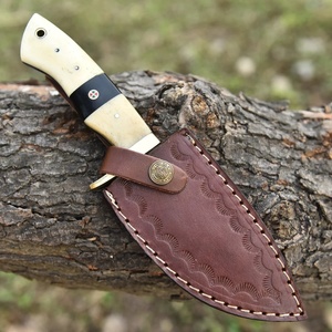 Couteau de chasse artisanal en acier Damas, manche en os et micarta, étui en cuir, couteaux pliants de survie en gros - Product Image 3