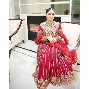 Vestido de Diseñador y Hermosa Dupatta para Fiestas, Ropa India y Pakistaní - Product Image 3