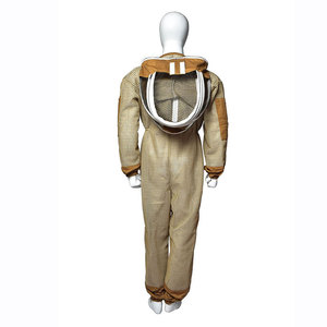 Customized Professional <b>Bee</b> Keeping <b>Suits</b> Protection Personal Safety Anti Heat Cut Water Resister Beekeeping <b>Suits</b> OEM - Product Image 4