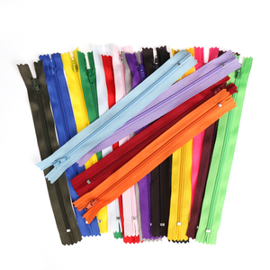 Factory Wholesale Custom Colour 3#5#8# Nylon <b>Zipper</b> Open-end <b>Zipper</b> for Garment Production - Product Image 2