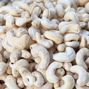 Manufacturing W180 W320 Cashew <b>Nuts</b> Tanzania Cashew <b>Nuts</b> Santigo Cashew Vietnam Wholesale Exported To Asia, Eu, Middle East - Product Image 1