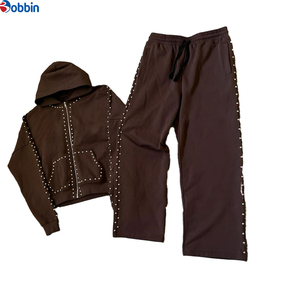 Fabricante de ropa OEM con logotipo personalizado, sudadera con capucha y cremallera con pedrería y pantalones deportivos, conjunto de 2 piezas, chándales para hombre - Product Image 1