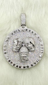 Colgante Hip Hop Personalizado para el Hogar, Plata 925, Chapado en Oro de 14k, Moissanita con Certificación GRA de 6.7CT, Diseño de Tres Monos Sabios - Product Image 4