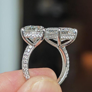 Bague de fiançailles en or blanc 10K massif avec halo caché en CZ taille émeraude et taille poire, double pierre solitaire, cadeau pour elle - Product Image 3