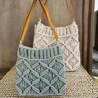 Sacs faits main en macramé 100% sacs en coton personnalisés de couleur unique avec décoration de chaîne et type de fermeture de couverture