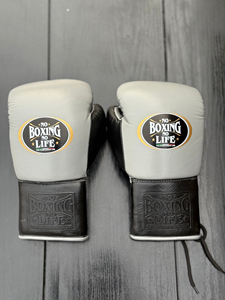 Guantes de Boxeo Profesionales con Cordones, Gris y Negro, de Cuero Vacuno, Alta Calidad, Protector de Ingle para Entrenamiento, Hechos a Medida - Product Image 3
