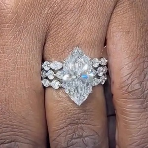 Anillo de Compromiso de Plata de Ley 925 con Diamante Moissanite de 3 Quilates, Corte Marquesa, con Anillos de Boda de Corte Redondo, Chapado en Oro, Engaste de 6 Puntas - Product Image 4