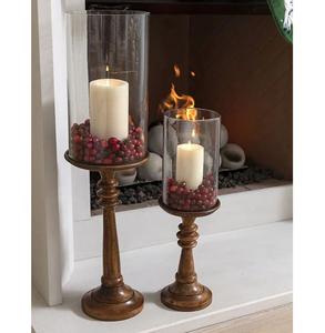 Grand photophore en verre sur piédestal en bois, style ferme, pour des présentations décoratives accueillantes - Product Image 1