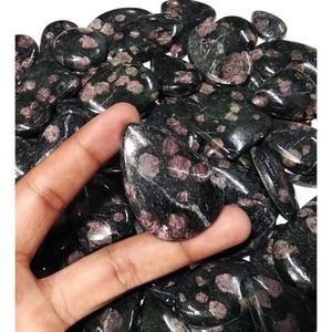 Piedras sueltas de rubí negro natural en forma de cabujón, mezcla de formas, para la fabricación de joyas, precio al por mayor, lote de piedras preciosas pulidas a mano. - Product Image 5