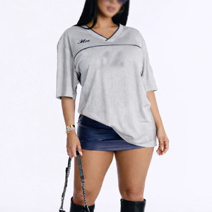 Maillot de football américain gris-bleu pour femme, design uni, en tissu polyester, personnalisable, séchage rapide, maille respirante, confortable - Product Image 3