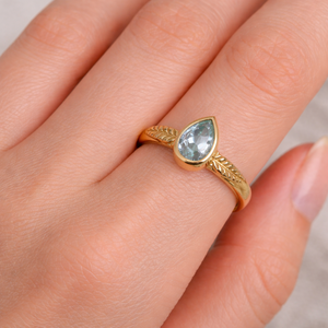 Natural Blue Topaz <b>Ring</b> 925 <b>Sterling</b> <b>Silver</b> Gold Plated Bezel <b>Set</b> Handmade Pear Shape Gemstone <b>Ring</b> for Women Wholesale - Product Image 4