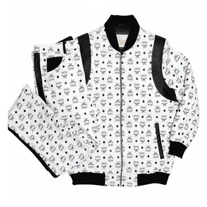Ensemble de survêtement en cuir véritable inspiré de MCM, noir et blanc, tenue signature avec chapeau en cuir - Product Image 1