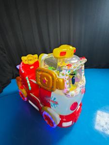 Columpio infantil operado con monedas para la diversión de los niños - Product Image 4