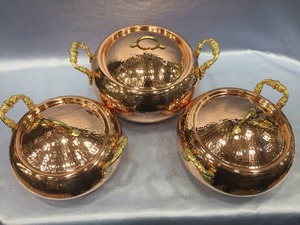 Olla de Cobre Hecha a Mano con Diseño Vintage, Utensilios de Cocina de Metal Duradero, Acabado Martillado, Forma Redonda con Tapa - Product Image 3