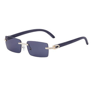 Lunettes de soleil rectangulaires sans monture, verres bleu foncé, accent doré, style luxueux unisexe, protection solaire pour adultes, UV400 - Product Image 2