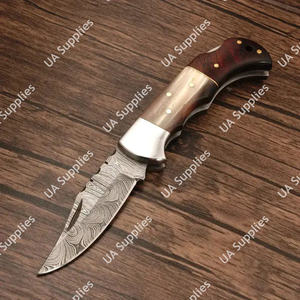Couteau pliant élégant à lame Damas, manche en corne de taureau et bois de rose, Premium EDC, pour camping, chasse, tactique, professionnel, vente en gros, OEM - Product Image 5