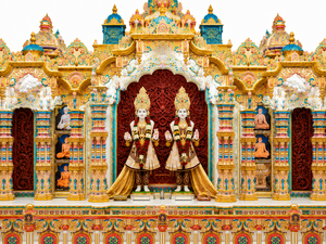 Divine Swaminarayan Shrine for Hindu Sabha Hall <b>Mandir</b> Hand-Carved Large Wooden Prayer Shrine for Community Temple For USA Halls - Product Image 3